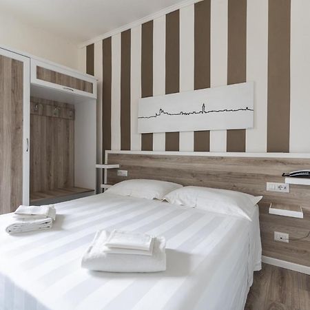 Albergo Centrale Siena Esterno foto