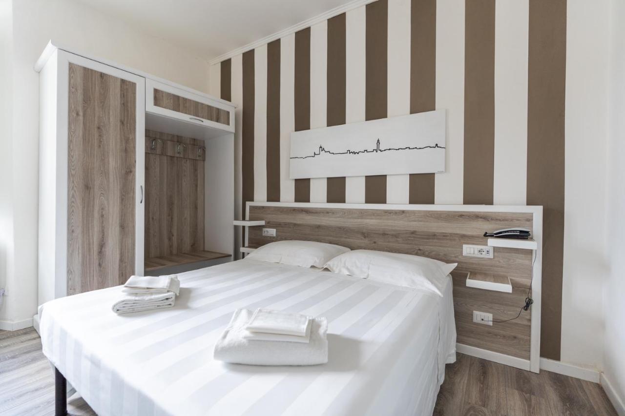 Albergo Centrale Siena Esterno foto