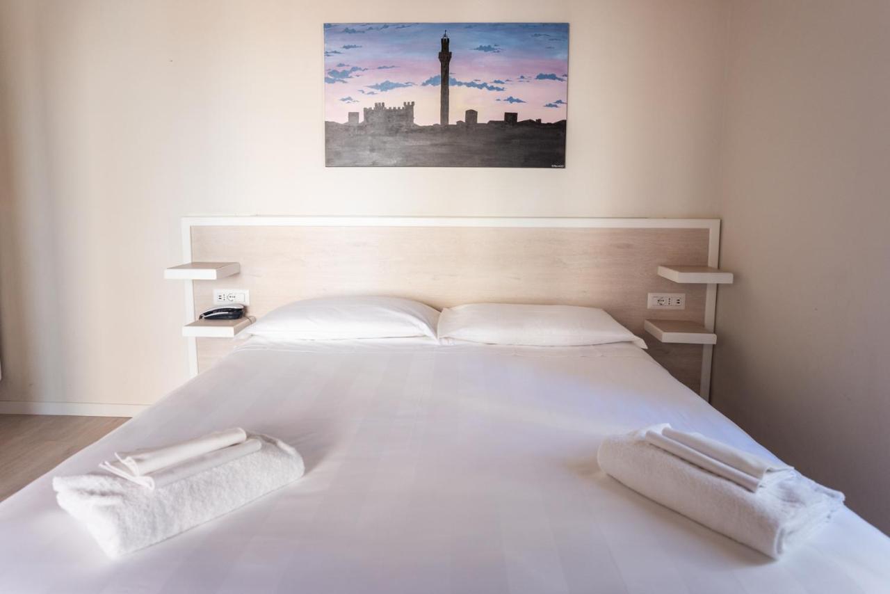 Albergo Centrale Siena Esterno foto