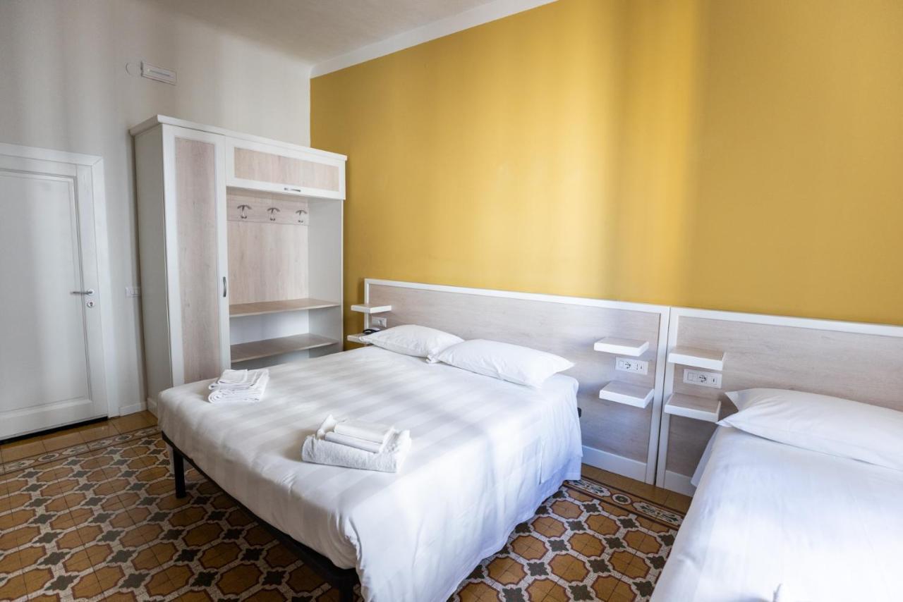 Albergo Centrale Siena Esterno foto