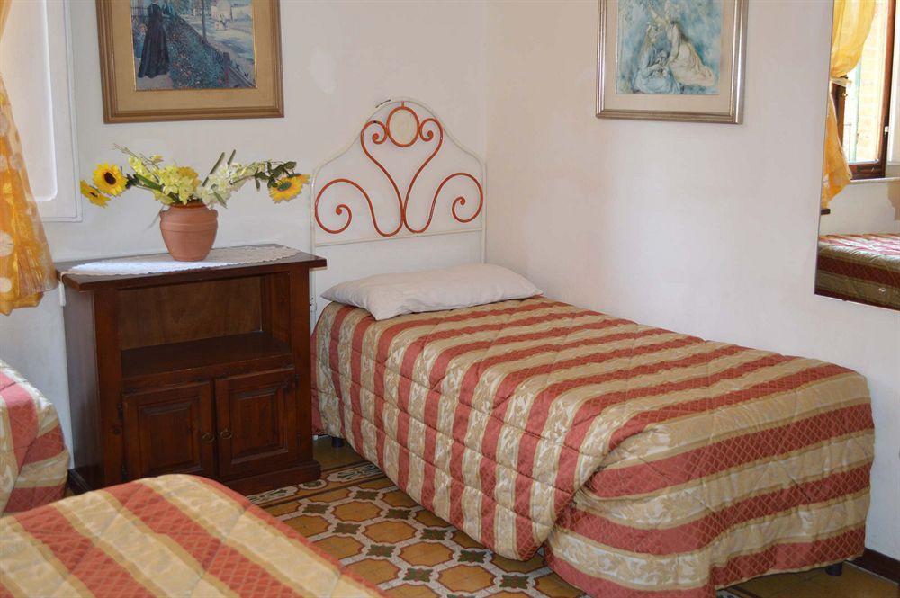 Albergo Centrale Siena Esterno foto